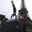 "Symbole de l'esprit olympique": Le "Plongeur" de Carole Feuerman exposé à Paris