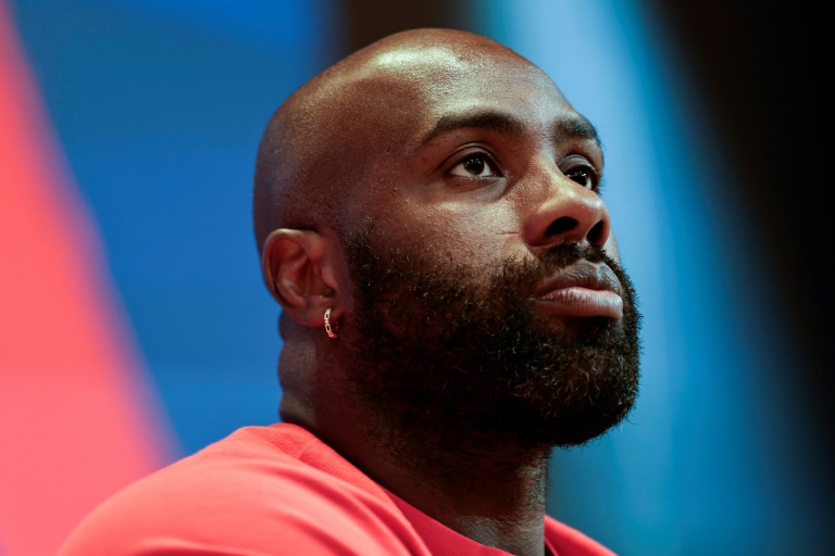 Triple champion olympique : Teddy Riner compte "devenir encore plus" le meilleur sportif français de l'histoire