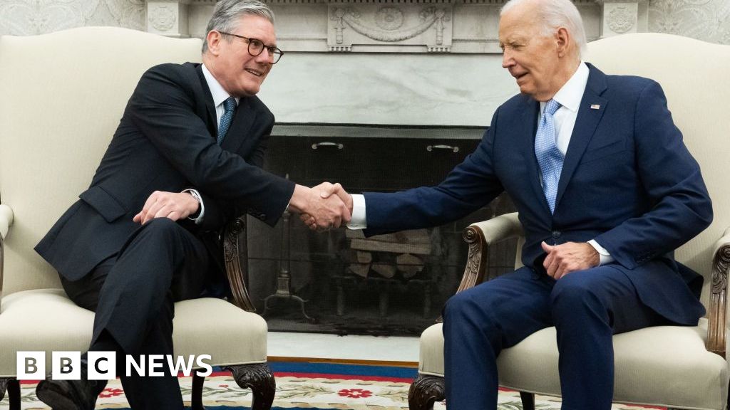 UK-US relations 'strong' says PM as he meets Biden