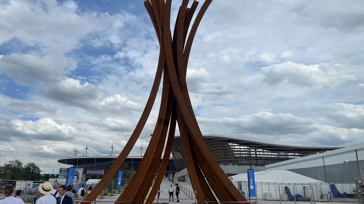 Une sculpture de 18 m installée à Saint-Denis pour « faire perdurer l’héritage des Jeux sur le territoire »