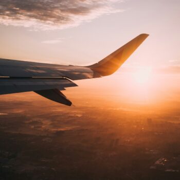 Voilà pourquoi il ne faut pas prendre l'avion le soir en été