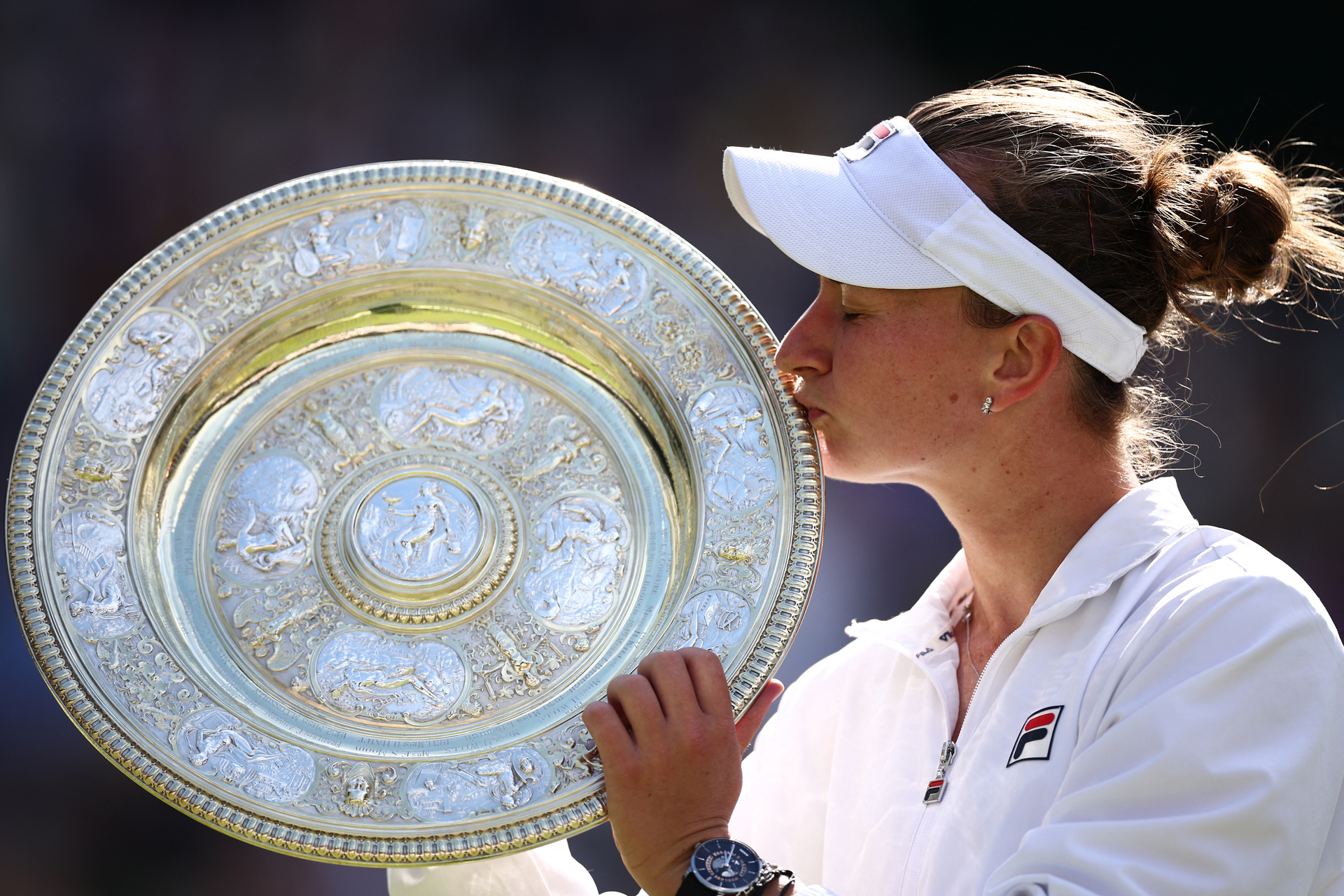 Wimbledon: La Tchèque Barbora Krejcikova remporte son 2e Grand Chelem