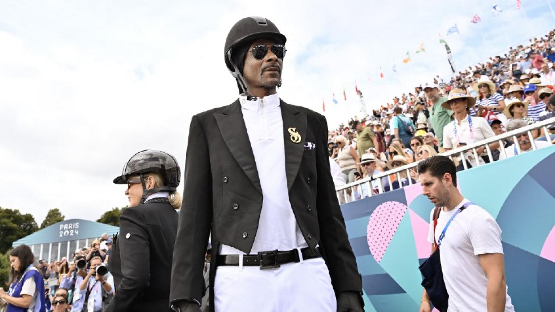 JO 2024 : Snoop Dogg à Versailles pour l’équitation a surpris tout le monde avec sa tenue