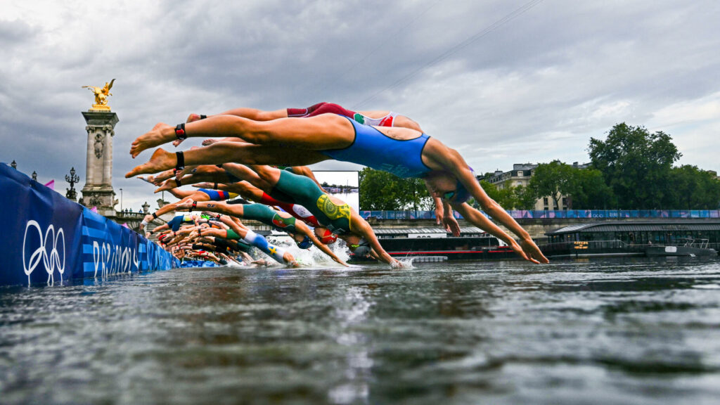 JO de Paris : l’équipe de Belgique de triathlon se retire avant le relais mixte et tacle l’organisation