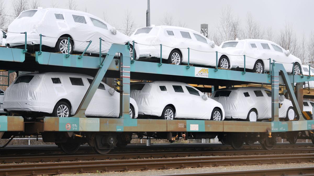 „Autoindustrie schlittert weiter in die Krise“ – Stimmung verschlechtert sich deutlich