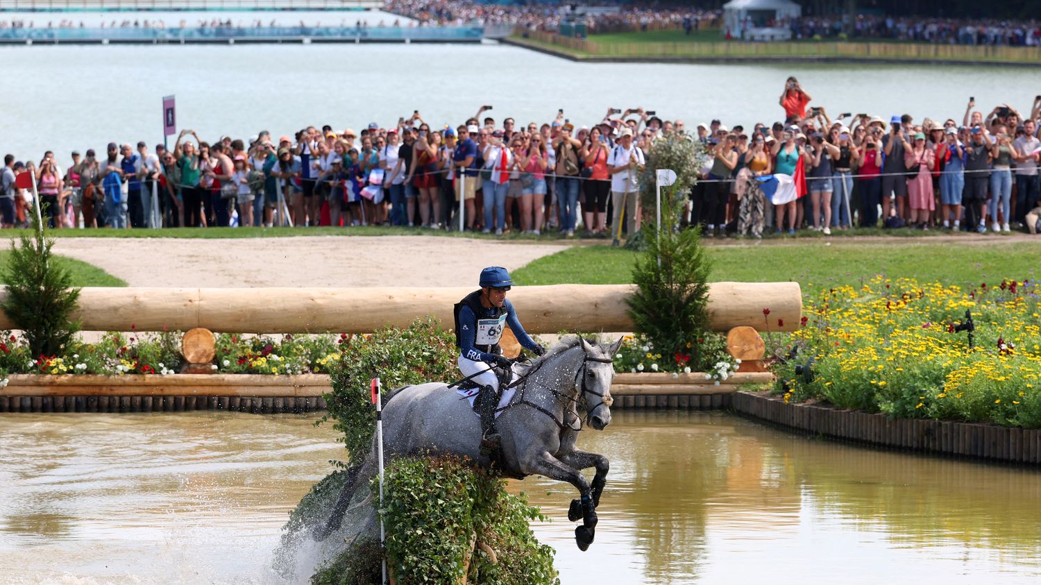 "On viendra une autre fois" : à Versailles, les touristes préfèrent les épreuves d'équitation des JO de Paris 2024 à la visite du château