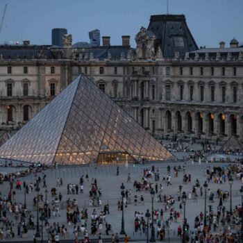 La fréquentation des musées du Louvre et d’Orsay en forte baisse pendant les JO