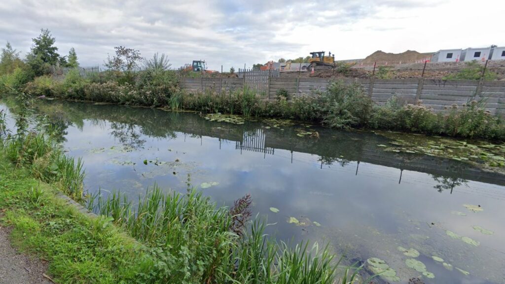 People are warned to avoid the canal. Pic: Google Street View