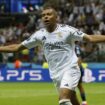 Supercoupe d'Europe : buteur pour ses débuts, Kylian Mbappé s'impose avec le Real Madrid face à l'Atalanta Bergame et remporte son premier trophée