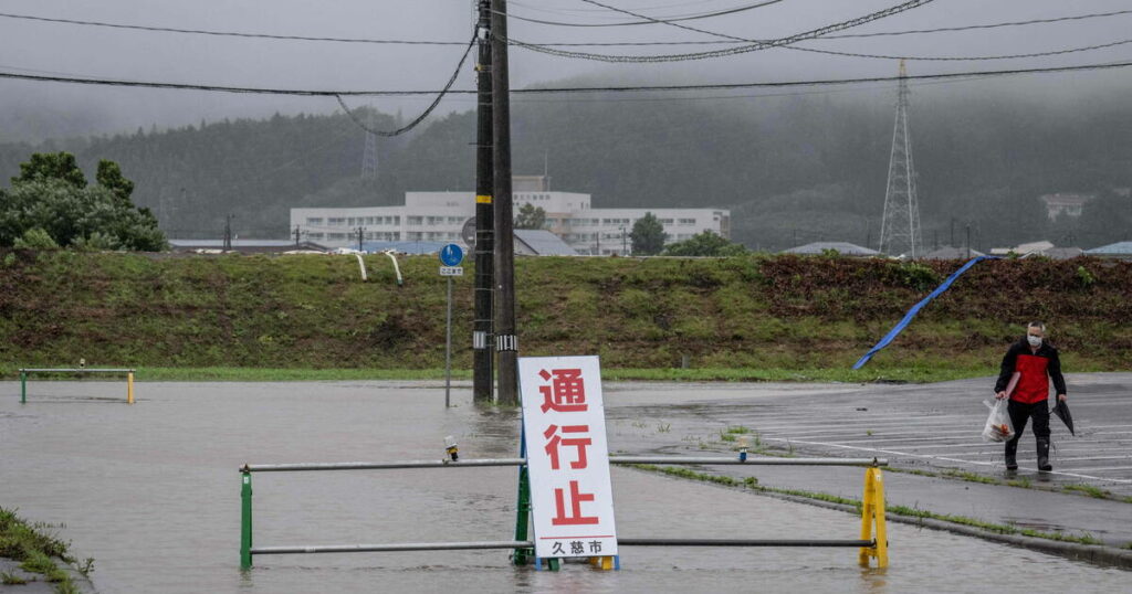 Japon : l’alerte au mégaséisme levée, le pays se barricade avant l’arrivée d’un typhon