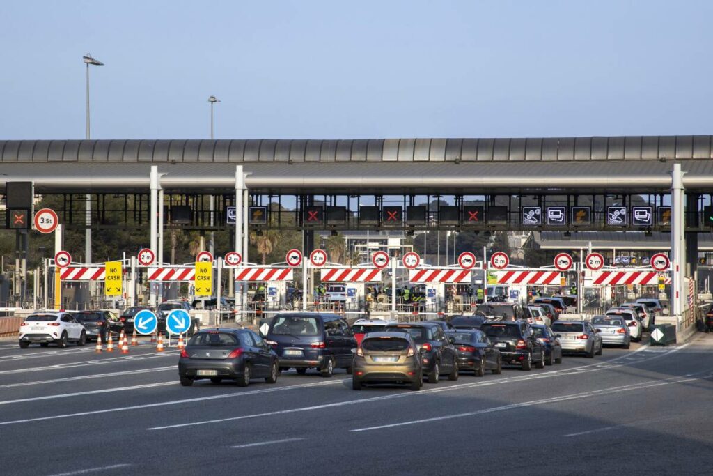 En Moselle, une employée d’autoroute tuée à un péage, le chauffard « activement recherché »