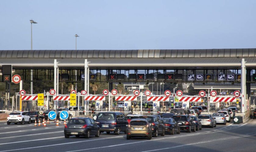 En Moselle, une employée d’autoroute tuée à un péage, le chauffard « activement recherché »