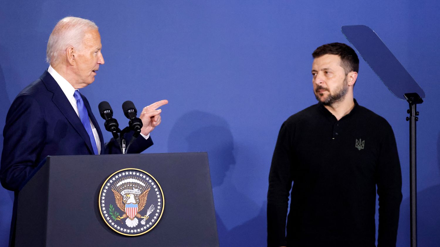 Guerre en Ukraine : Joe Biden a appelé Volodymyr Zelensky et annonce une nouvelle aide militaire à l'Ukraine