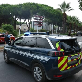 Incendie devant la synagogue de La Grande-Motte : le parquet national antiterroriste annonce se saisir de l'enquête