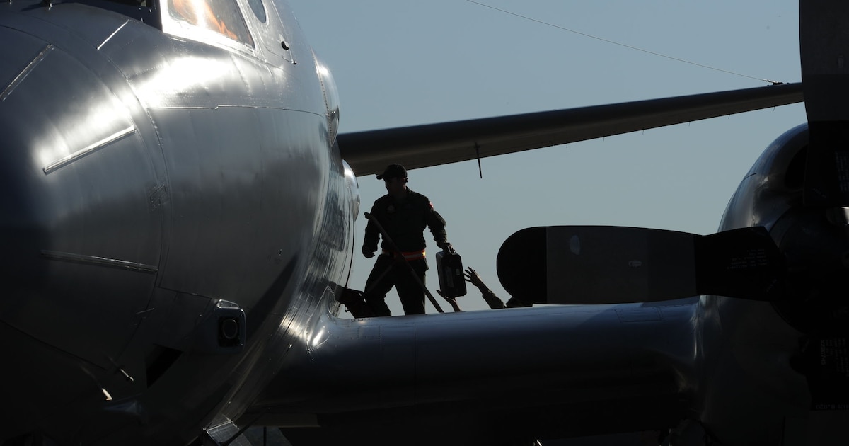 Un avion de l'armée de l'air australienne sur la base de Pearce, près de Perth, le 27 mars 2014