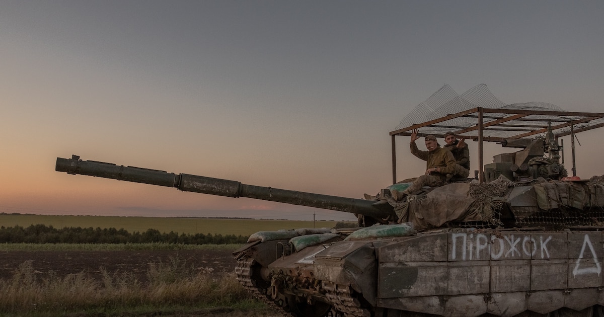 Un char ukrainien près de la frontière russe, dans la région de Soumy, Ukraine, le 14 août 2024