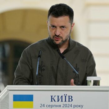 Zelensky promet des « représailles » à la Russie, le jour de l’indépendance de l’Ukraine