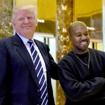 Le rappeur Kanye West et Donald Trump, alors président américain élu, le 13 décembre 2016 à la Trump Tower à New York