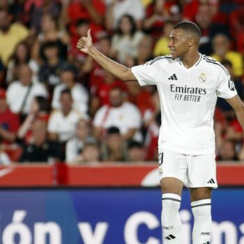 Football : Kylian Mbappé très attendu à Madrid, à quelques heures de son premier match sous le maillot du Real