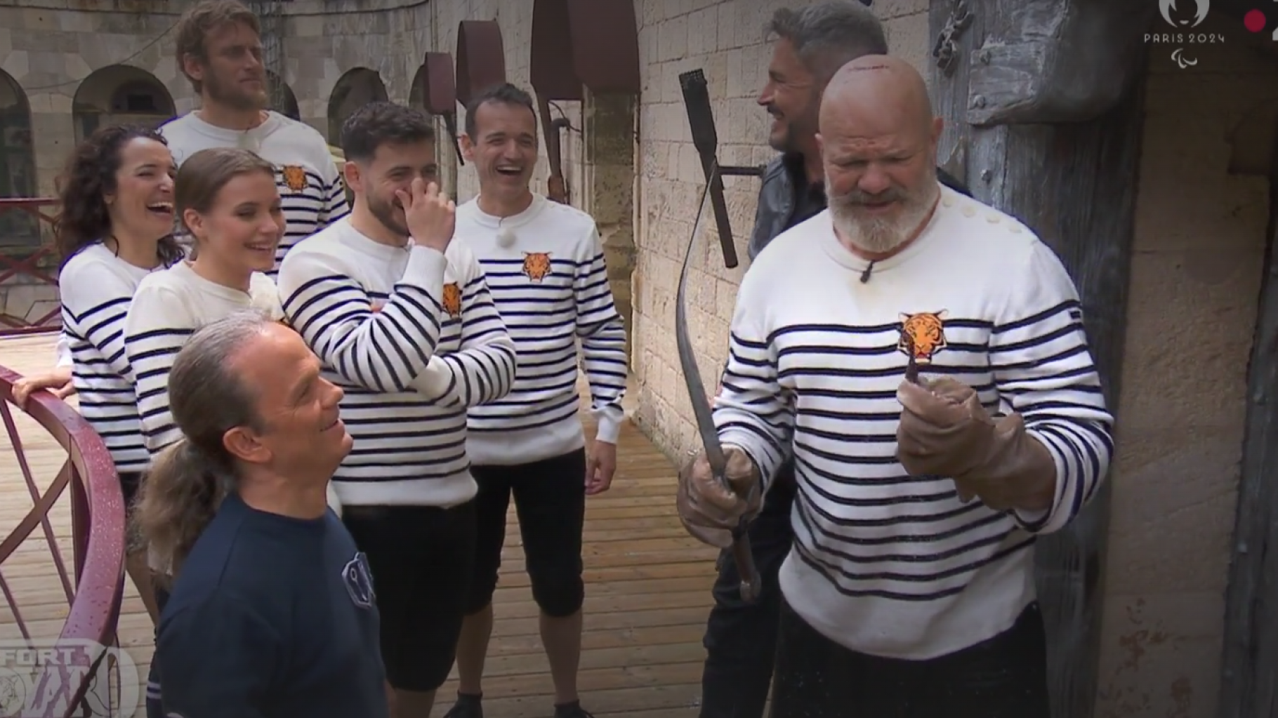 « Fort Boyard » : Philippe Etchebest se blesse sur le tournage, et finit avec une cicatrice sur le crâne