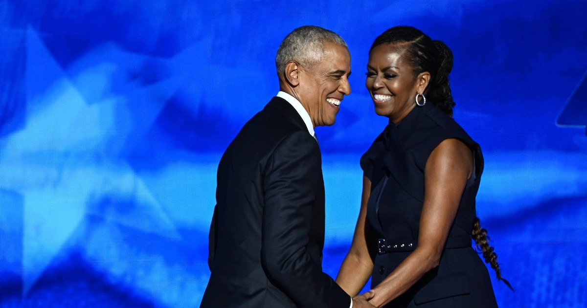 L'ancien président américain Barack Obama et sa femme Michelle, à la convention démocrate à Chicago, le 20 août 2024