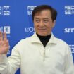 L'acteur Jackie Chan va porter la flamme paralympique dans Paris