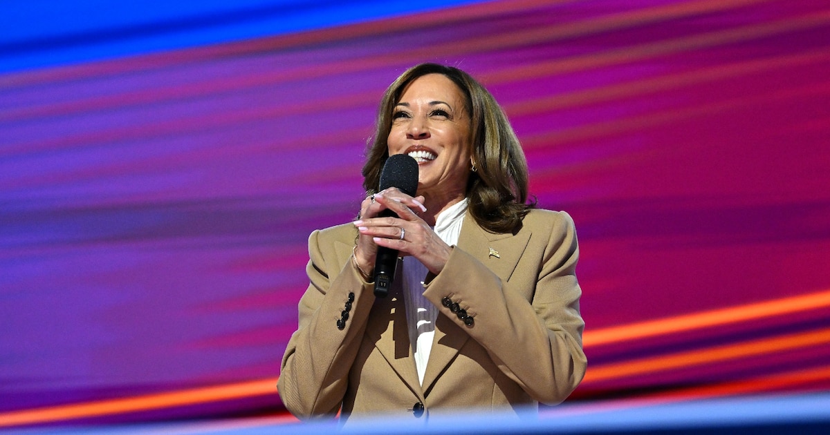 Kamala Harris sur la scène de la convention du Parti démocrate à Chicago, le 19 août 2024