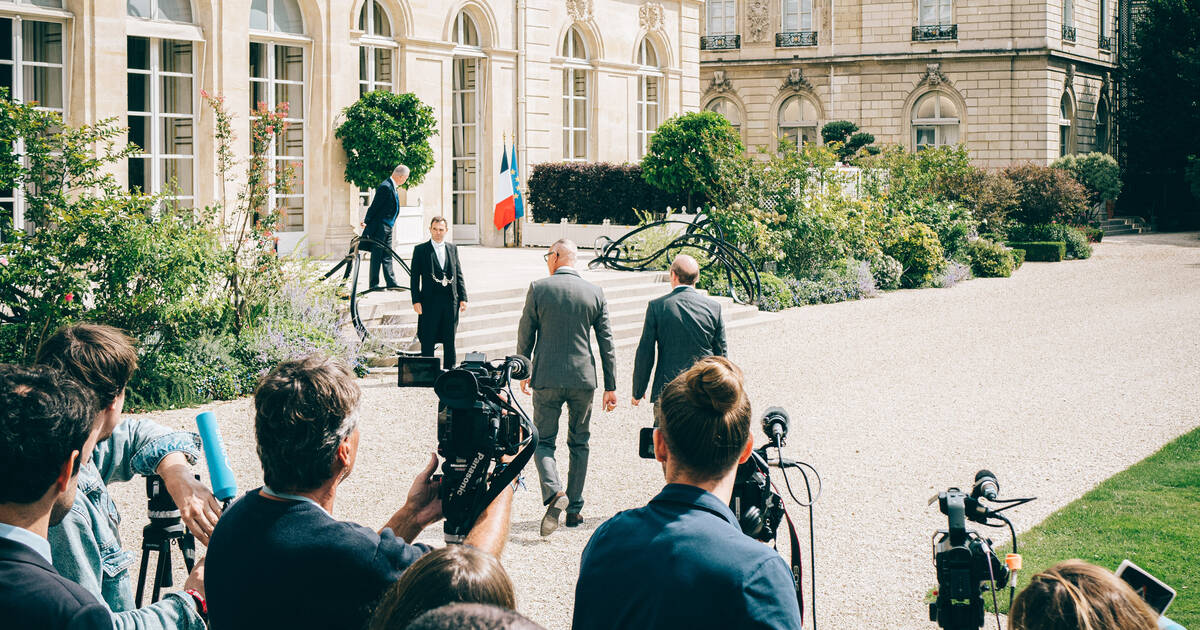 Consultations d’Emmanuel Macron, explosions en Ukraine, négociations pour une trêve à Gaza… L’actu de ce lundi matin