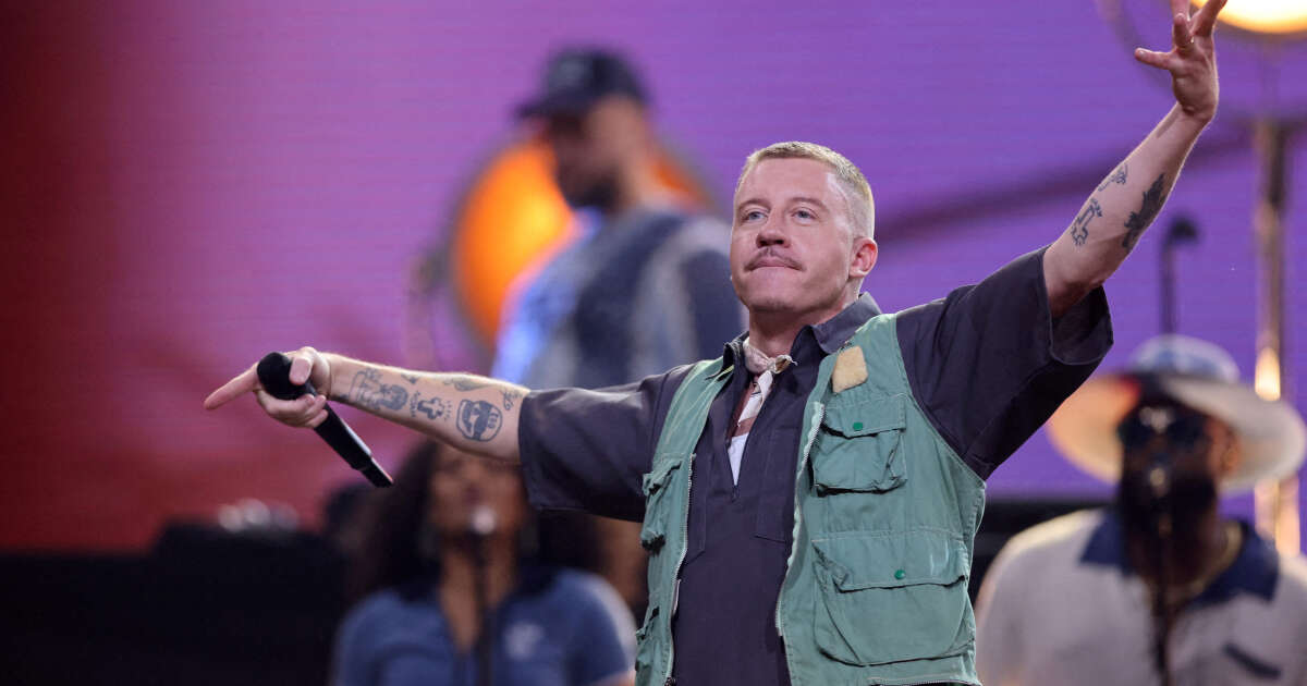 Le coup d’éclat du rappeur Macklemore contre les Émirats arabes unis