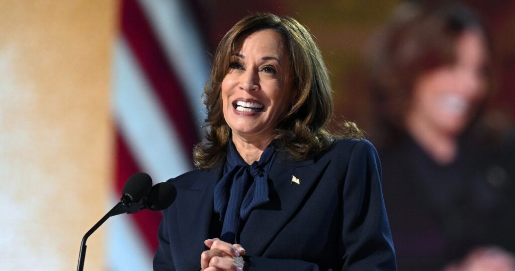 Kamala Harris parle à la convention démocrate, le 22 août 2024 à Chicago