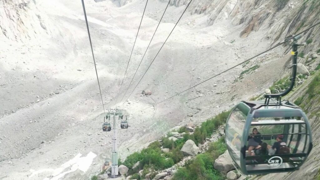 Haute-Savoie : une nouvelle télécabine pour rendre la Mer de Glace plus accessible