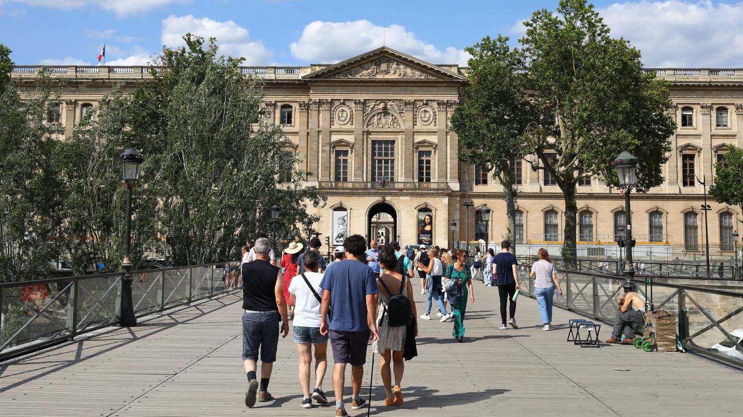 REPORTAGE. Les "Greeters", ces guides qui font visiter gratuitement leur ville, séduisent les touristes autant qu'ils agacent les professionnels