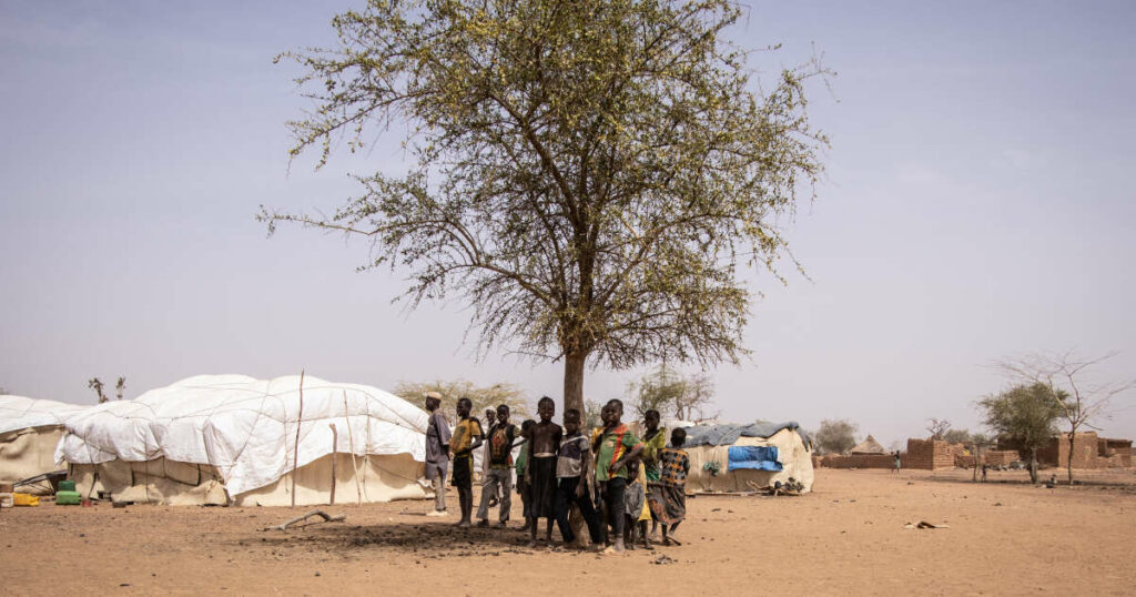 Le deuil au Burkina Faso après un “nouveau massacre d’envergure” à Barsalogho