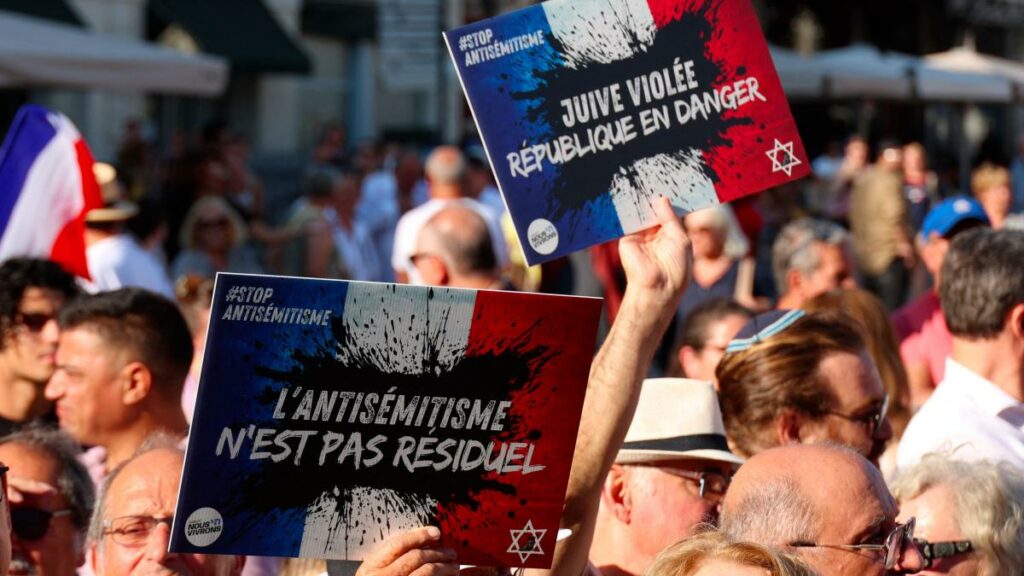 Hunderte Menschen protestieren in Südfrankreich gegen Antisemitismus