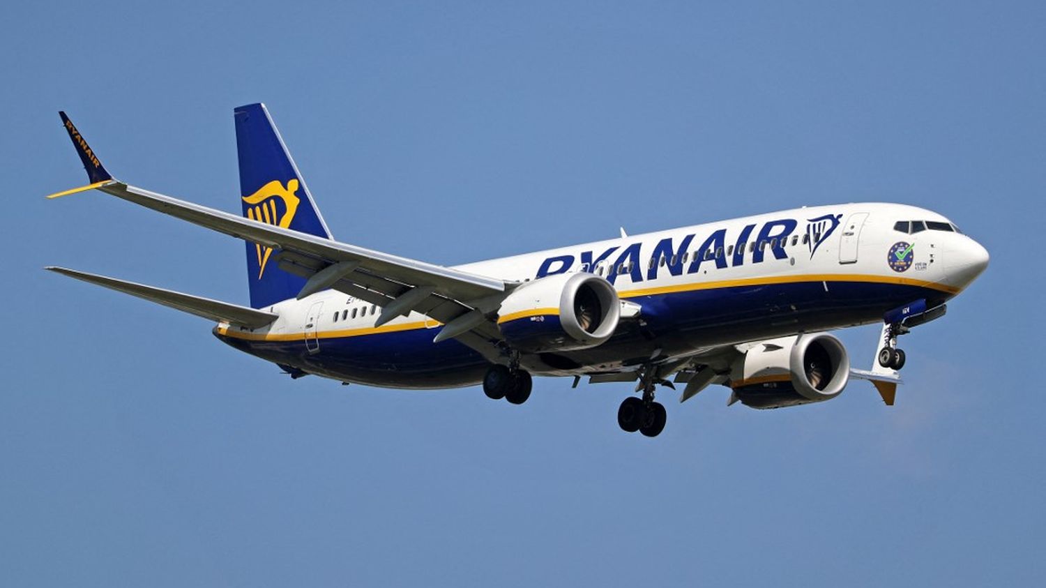 Le patron de Ryanair alerte sur une augmentation des mauvais comportements de passagers ayant consommé drogue et alcool