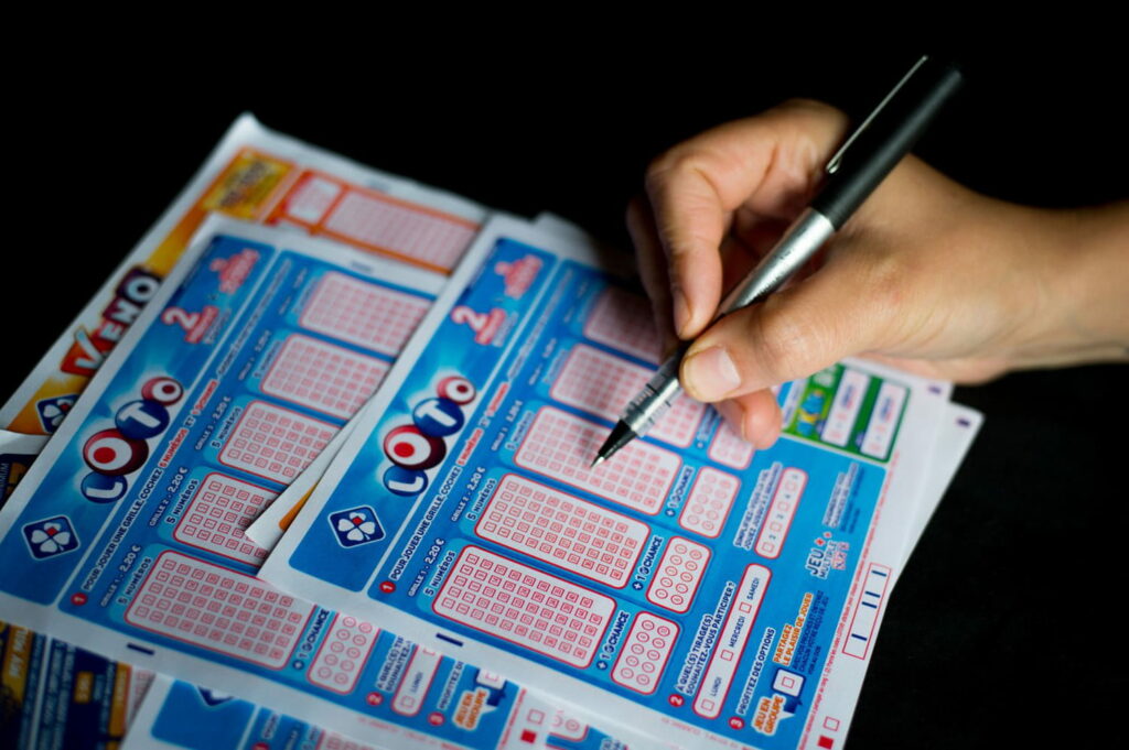 Résultat du Loto (FDJ) : le tirage du mercredi 28 août 2024, 2 millions d'euros en jeu [EN DIRECT]