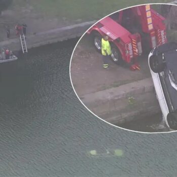 Philadelphia duo engaged in sexual activity before car rolled into Schuylkill River: police