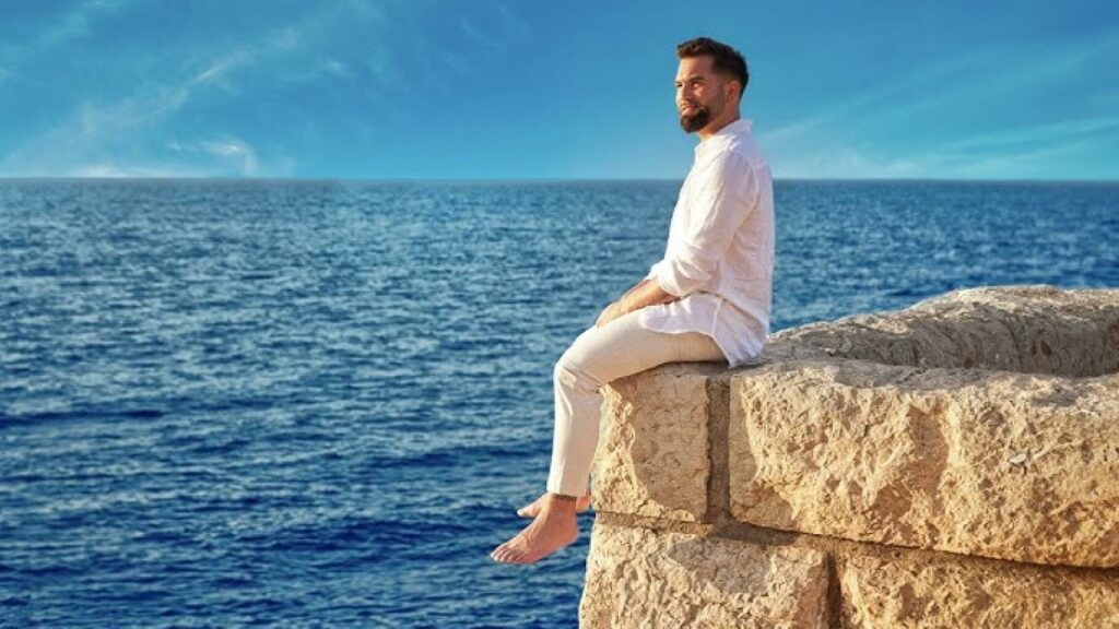 Kendji Girac revient avec « Si seulement... », un titre aux paroles évocatrices