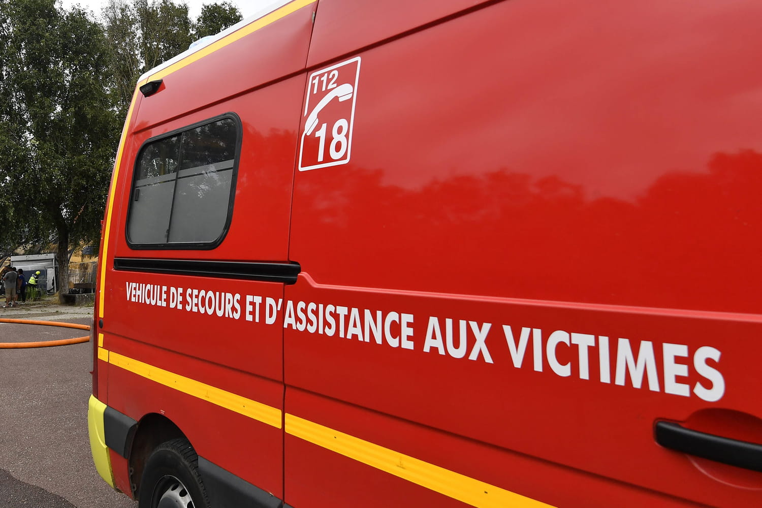 Nanterre : un homme à motocross percute une femme et prend la fuite