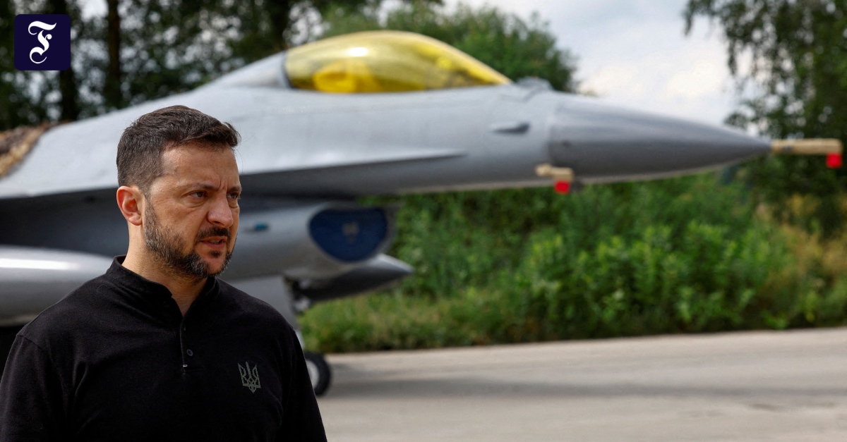 Ukraine-Liveblog: Selenskyj entlässt Chef der Luftwaffe