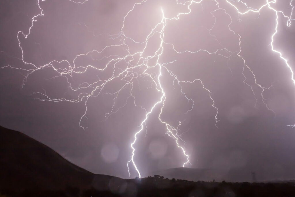 Orages : météo-France place trois départements en vigilance orange