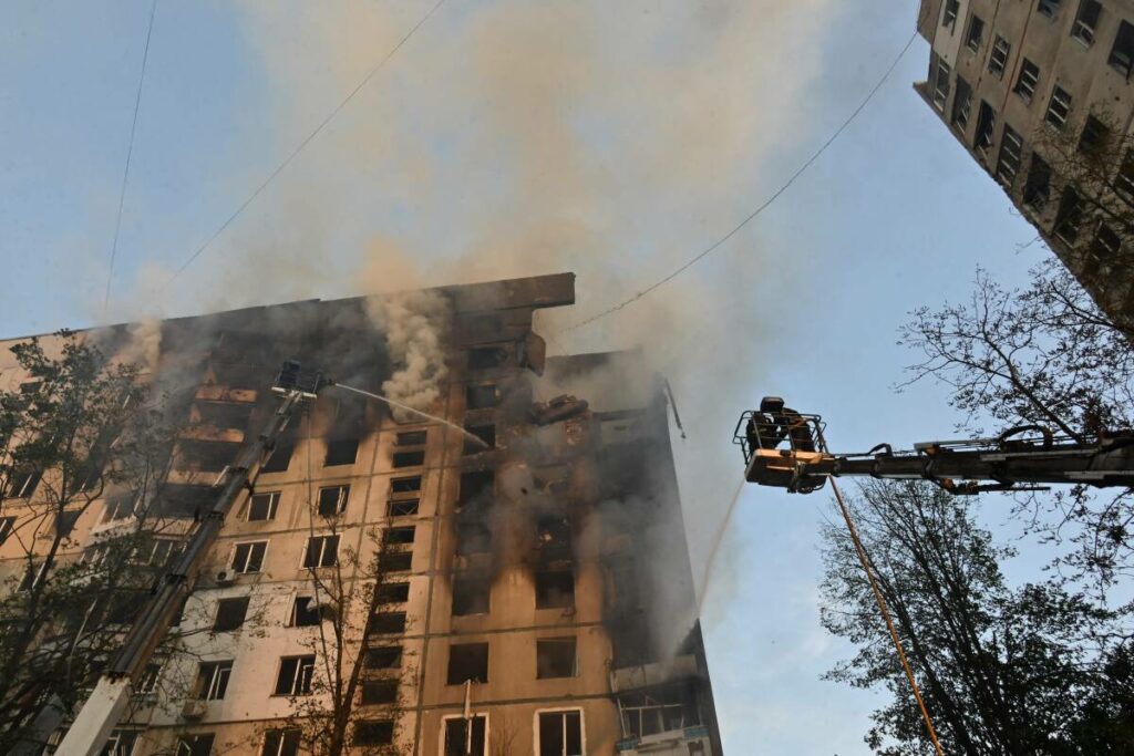 Guerre en Ukraine : sept morts dans des bombardements à Kharkiv, cinq en Russie