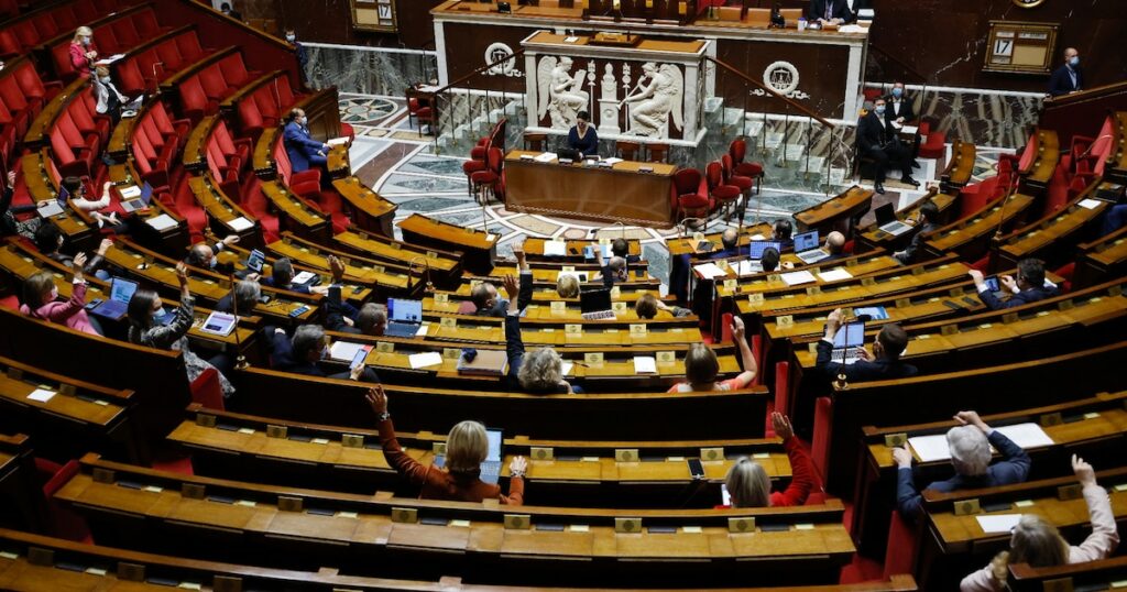 L'Assemblée lors de l'adoption du budget 2021, le 17 décembre 2020 à Paris