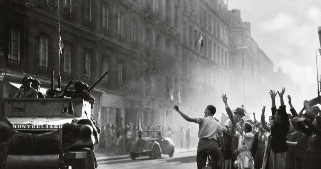 80 ans de la Libération de Paris: «Aucun pays n’aime vraiment ses libérateurs et les soldats américains ne firent guère preuve de tact»