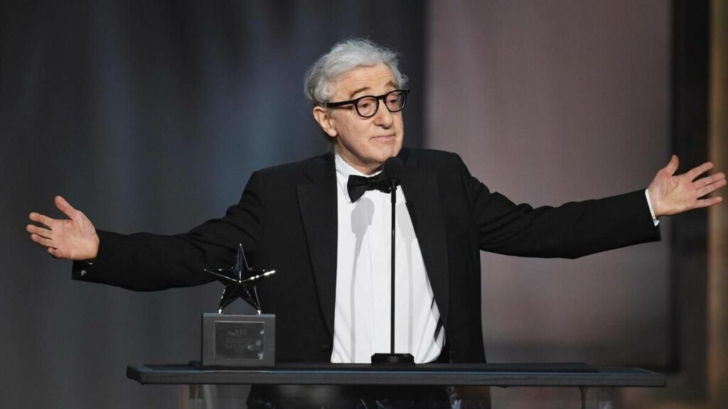 Abus sexuels  : Woody Allen dément les accusations de sa fille