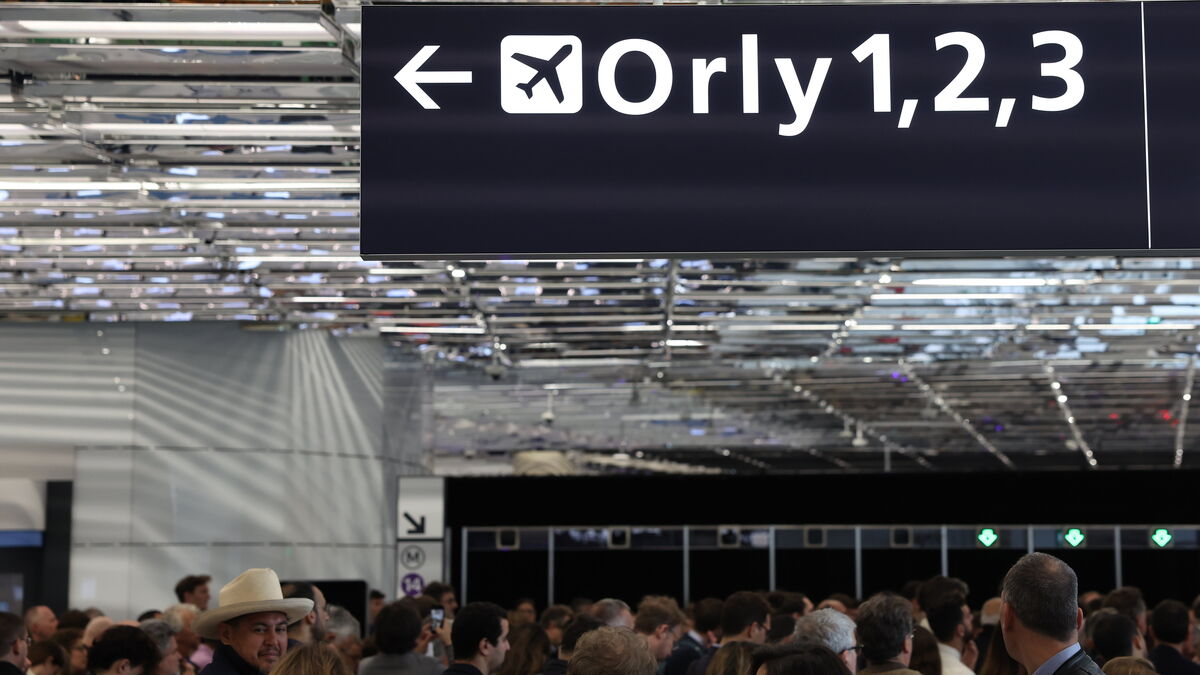 Aéroport d’Orly : évacuation en cours après une alerte à la bombe