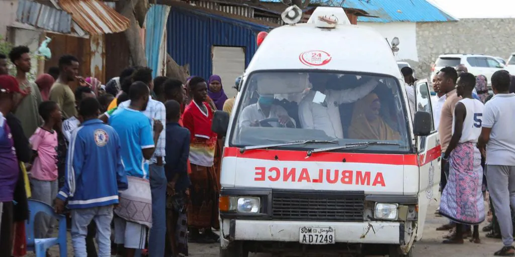 Al menos 32 muertos en un atentado islamista en una playa de Somalia