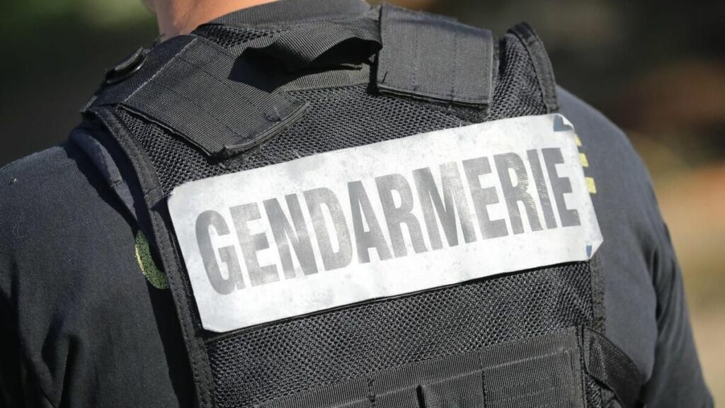 Alpes-Maritimes : un gendarme tué après un refus d’obtempérer entre Cannes et Mougins, le suspect en fuite