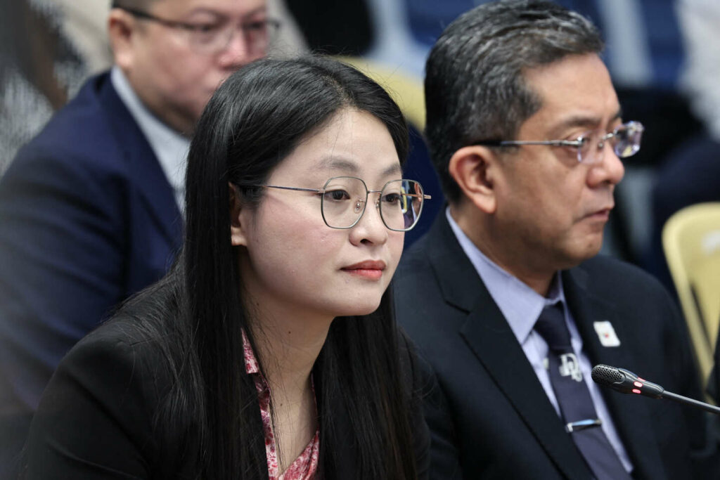 Aux Philippines, le scandale Alice Guo, maire chinoise de Bamban