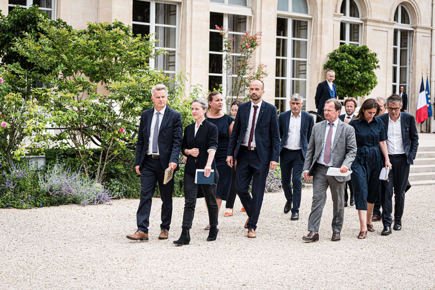 Comment la journée de consultations à l’Elysée a éloigné Lucie Castets de Matignon